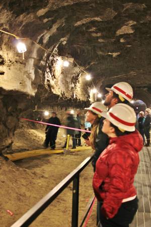 UAF Geography Club, Permafrost Tunnel, Fairbanks North Star Borough, Alaska (6)